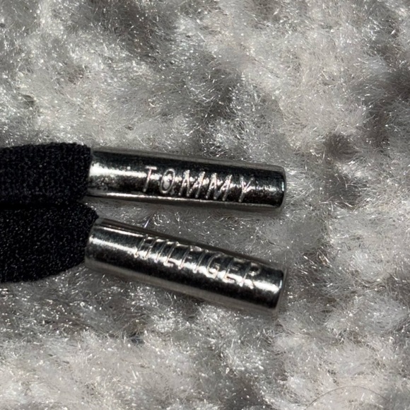 NWOT Tommy Hilfiger Sport Black Jogger Sweat Pants Size: L/ X Large (no pilling) - Picture 3 of 5